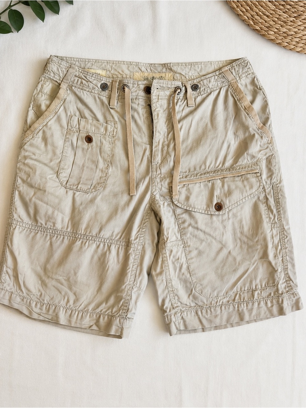 VTG • Ralph Lauren • Cargo Shorts in Light Khaki